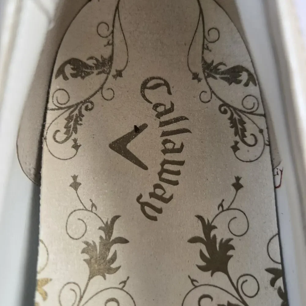 Callaway Couture Women’s Moc Shoes Loafers Ivory with Tan Trim Spiked Sole 8